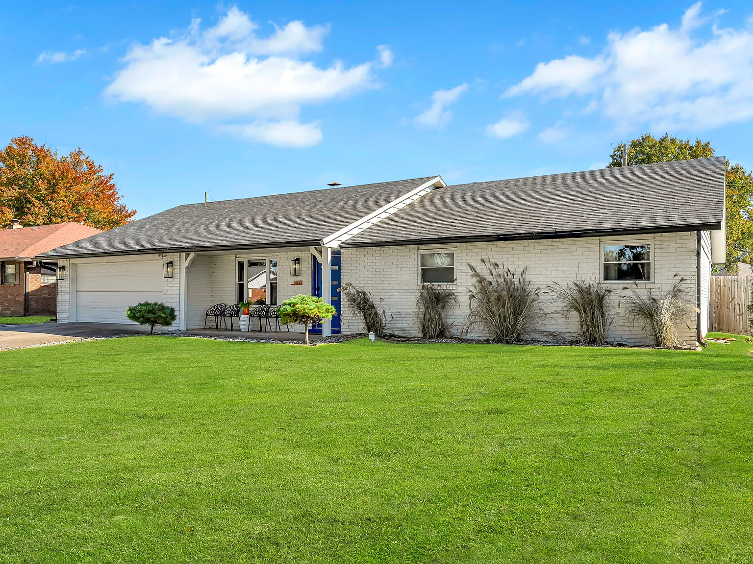 4 bed, 2264 sqft, $3,350 — Photo 2
