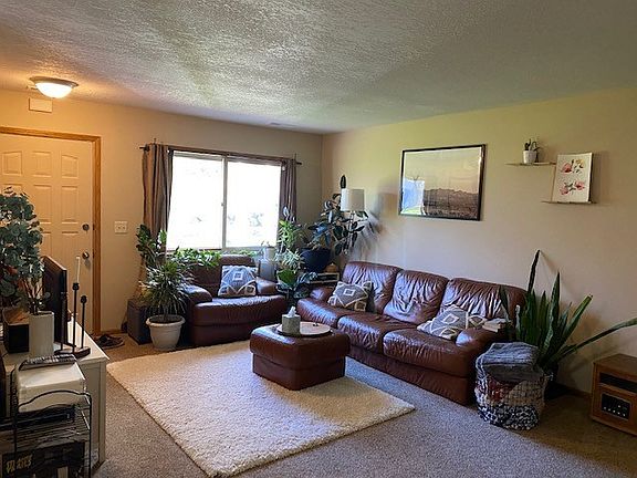 2nd image of 13981 69th St N Unit 202