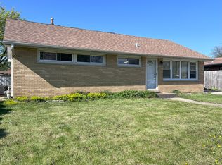 7824 W 80th St, Bridgeview, IL 60455