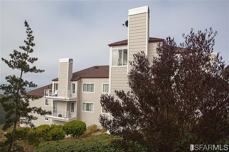 1st image of 775 Mountain View Dr APT 2