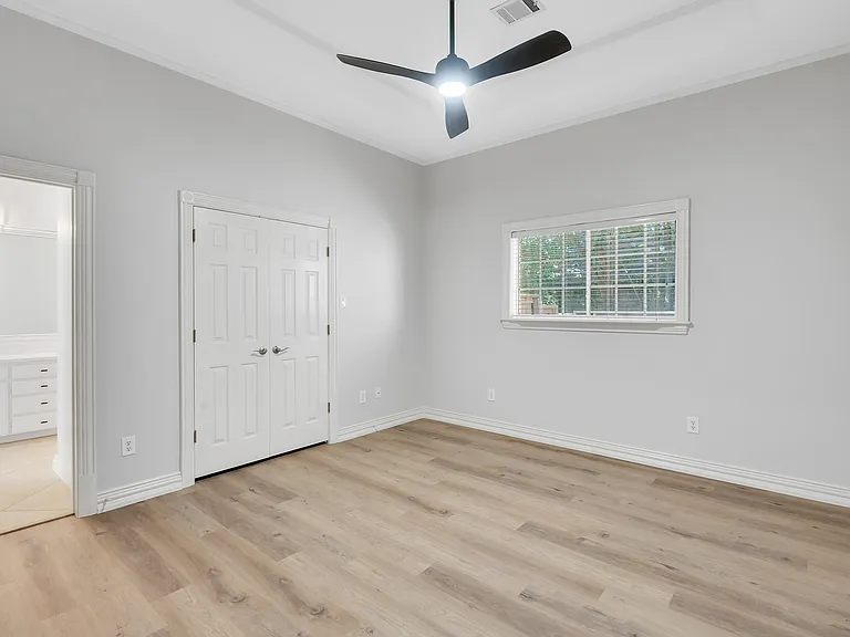360 Highland Oaks Cir — Photo 25