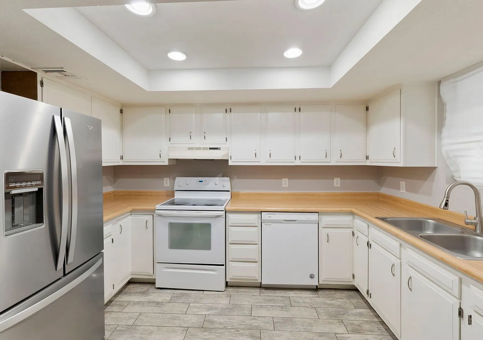 Gilbert and Baseline Patio Home Under $2k! — Photo 3