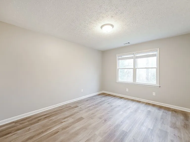 1071 Cedar Bluff Trl SW — Photo 14
