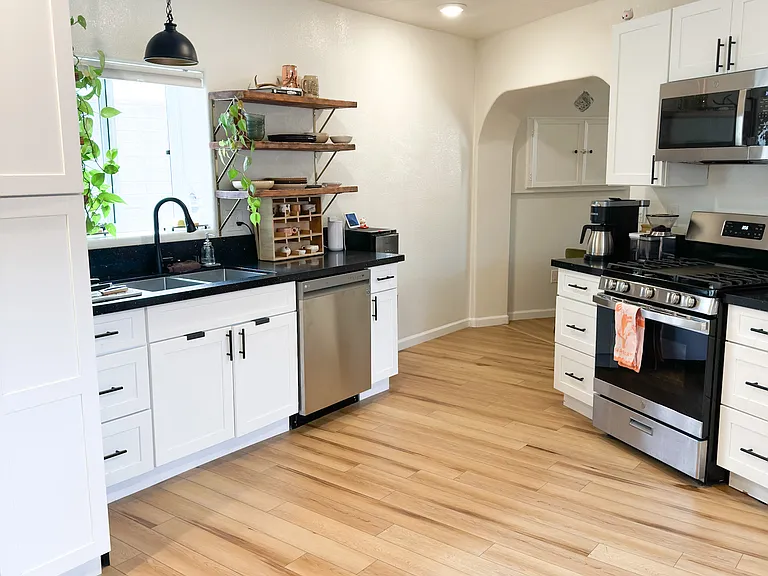 6 E Bonita Rd — Photo 10