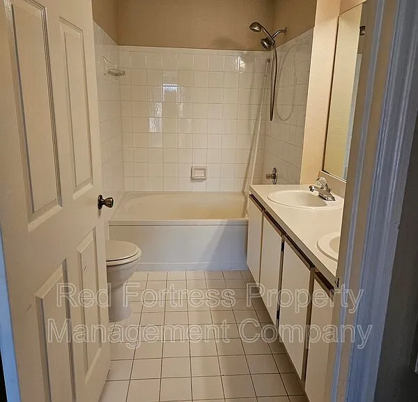 6330 Aragon Way #208 — Photo 8