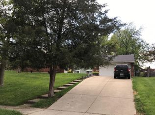 10677 Deauville Rd, Cincinnati, OH 45240