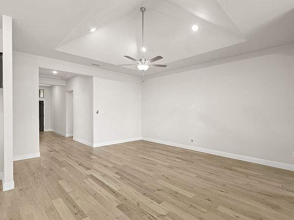 2nd image of 3933 Melica Ln