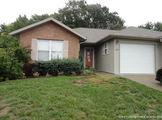 523 Autumn Ct, Brownstown, IN 47220