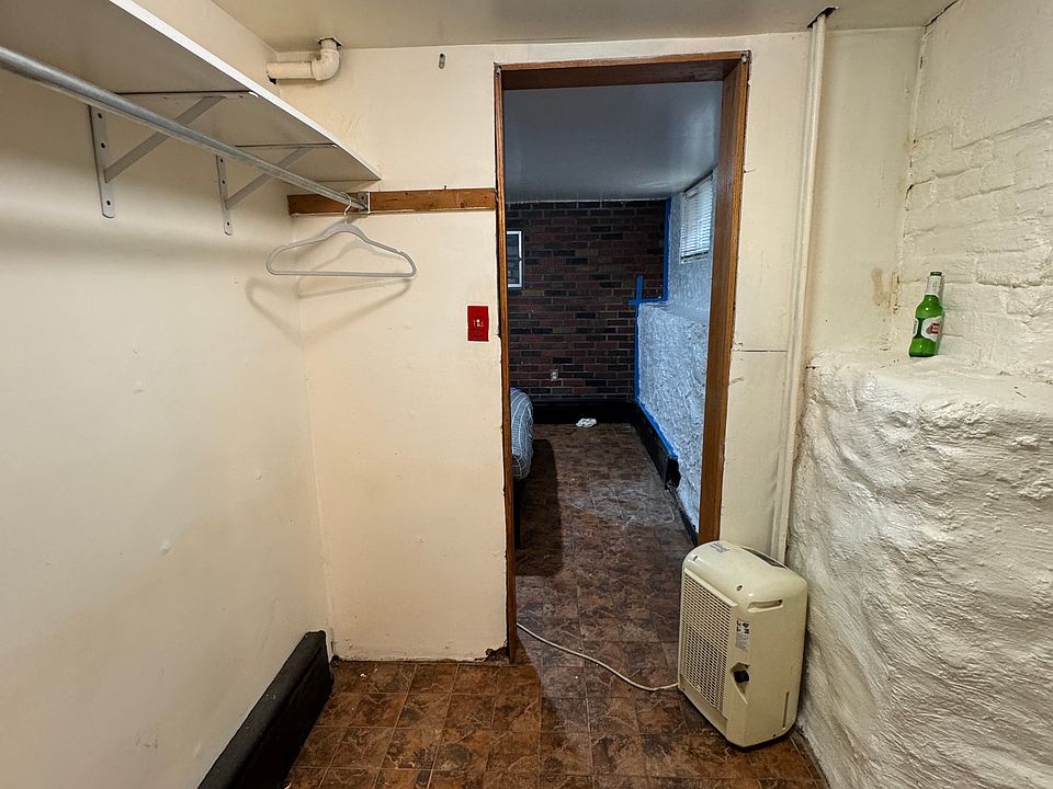 2nd image of 307 S 8th Ave APT 3