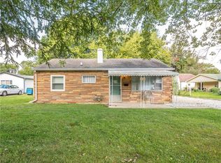 240 Arlington Dr, Whiteland, IN
