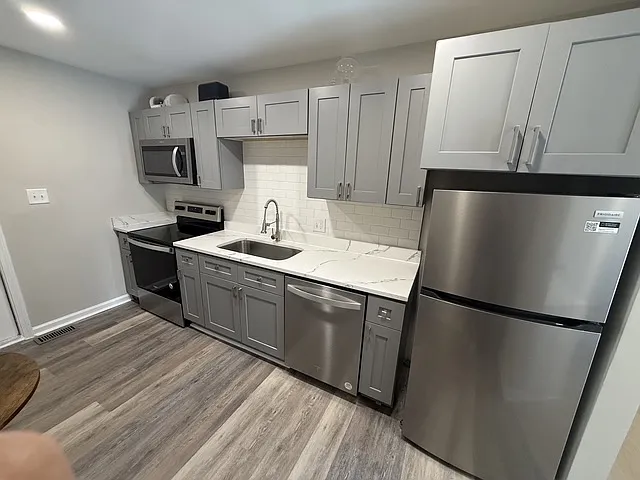 407 Bledsoe Ave — Photo 4