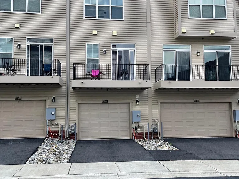 22964 Cabral Ter — Photo 22