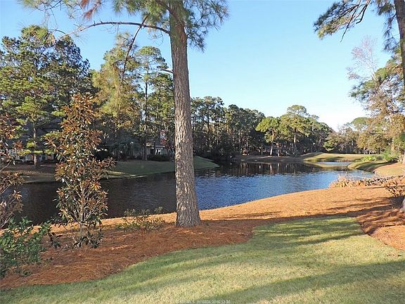 4th image of 10 Oyster Bateau Ct