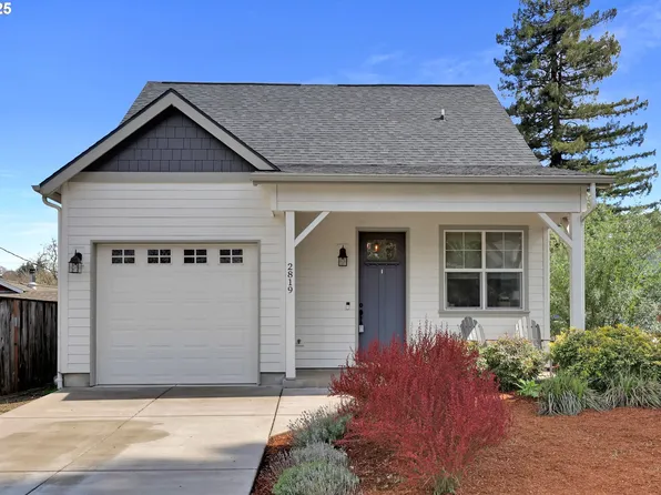 2819 Adams St, Eugene, OR 97405
