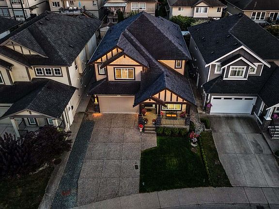 3rd image of 32746 Lissimore Ave