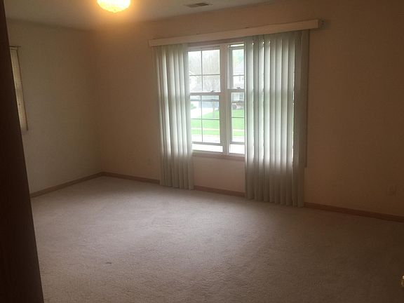 4th image of 6744 Appleridge Cir APT 4