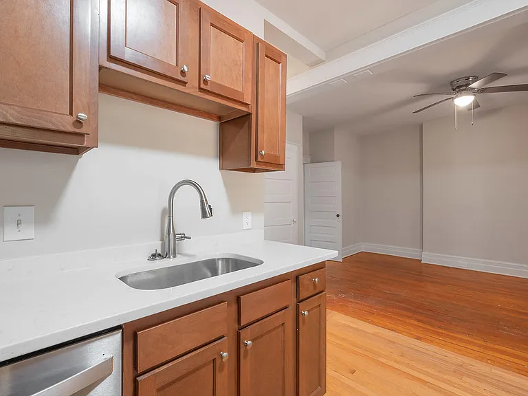 306 S Colonial Ave #1 — Photo 24
