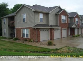 1182 Ravina Dr, Chatham, IL 62629