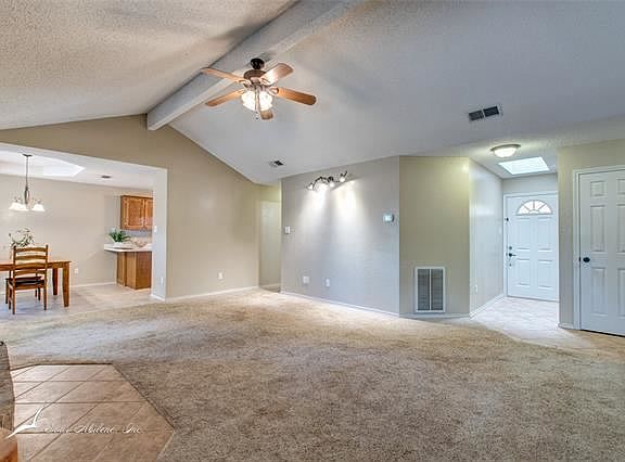 5th image of 6318 Live Oak Trl