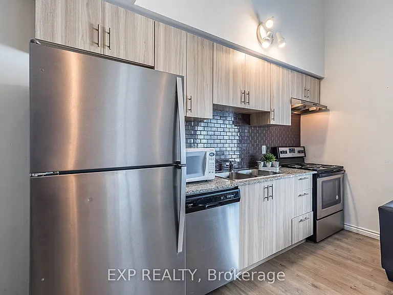 275 Larch St #G116 — Photo 15