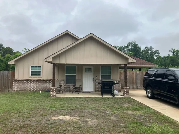 3512 Brookhollow Dr, Nacogdoches, TX 75964