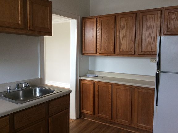 5th image of 2651 W Arthur Ave APT 3