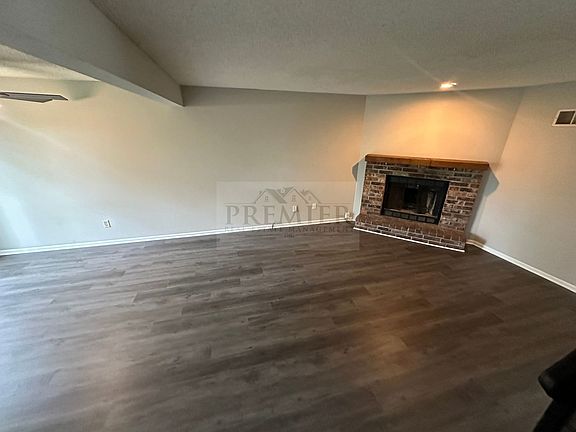 4th image of 3568 NE Independence Ave #0