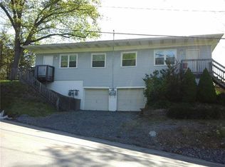 275 Barclay Hill Rd, Beaver, PA 15009