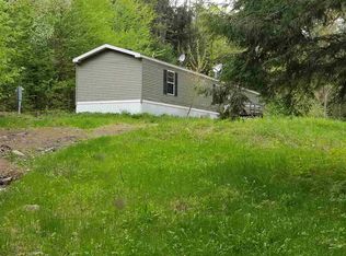 599 Barlow Rd, Gloversville, NY 12078