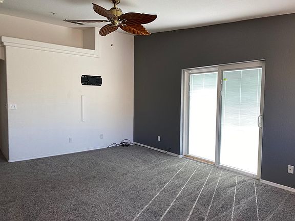 3rd image of 271 Driftwood Dr #102