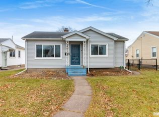 1805 N Pine St, Davenport, IA 52804