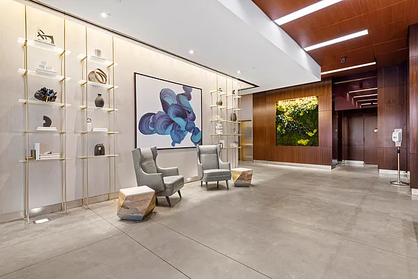 Rented by Compass | media 34