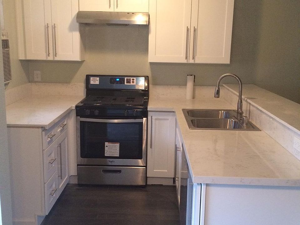 1st image of 18530 Hatteras St Unit 231