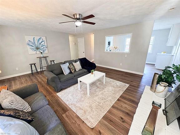 4th image of 50 Oser Ln