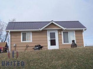610 Circle Dr, Moville, IA 51039