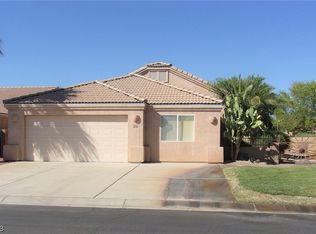 1212 Golf Club Dr, Laughlin, NV 89029