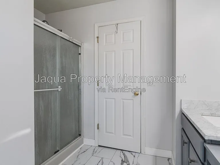 3397 Hampstead Ct — Photo 22