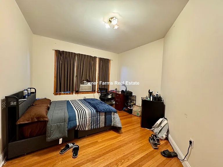 47 Orkney Rd #2A — Photo 11