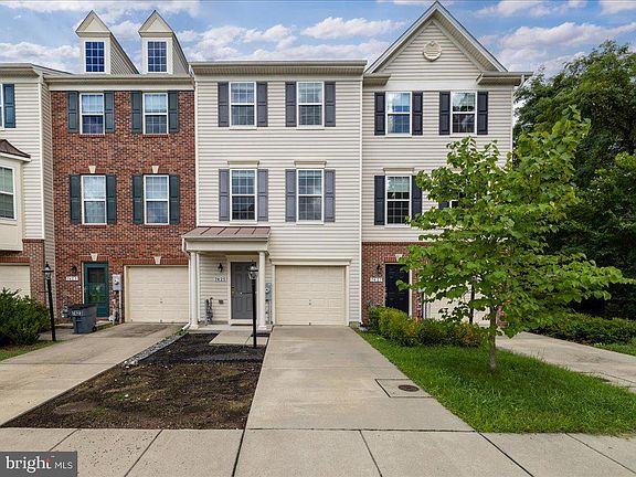 2nd image of 7425 Willow View Ln