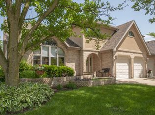 357 Donna Ln, Bloomingdale, IL 60108