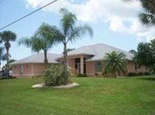 19 Marker Rd, Rotonda West, FL 33947