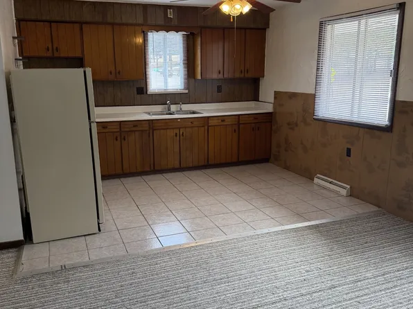 1218 E Wausau Ave APT 4, Wausau, WI 54403