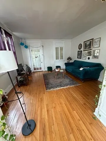 2101 Broadway St — Photo 4