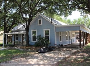 (Undisclosed Address), Luling, TX 78648