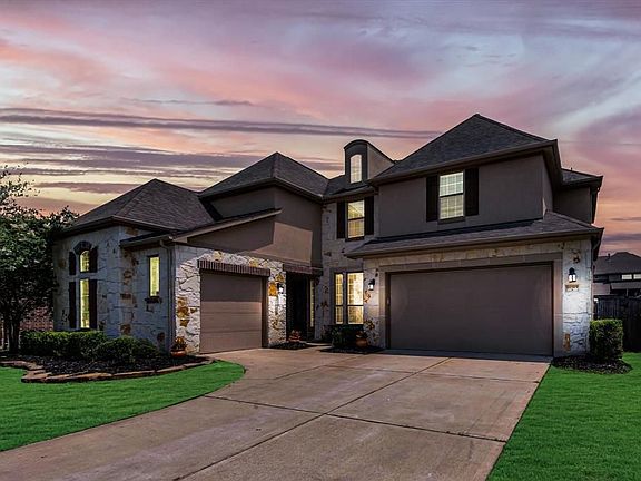 2nd image of 20319 Everwood Green Ln