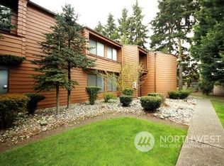 11506 NE 128th St APT 22, Kirkland, WA