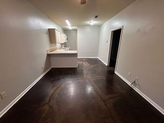 3rd image of 5403 Mansour Ave #B