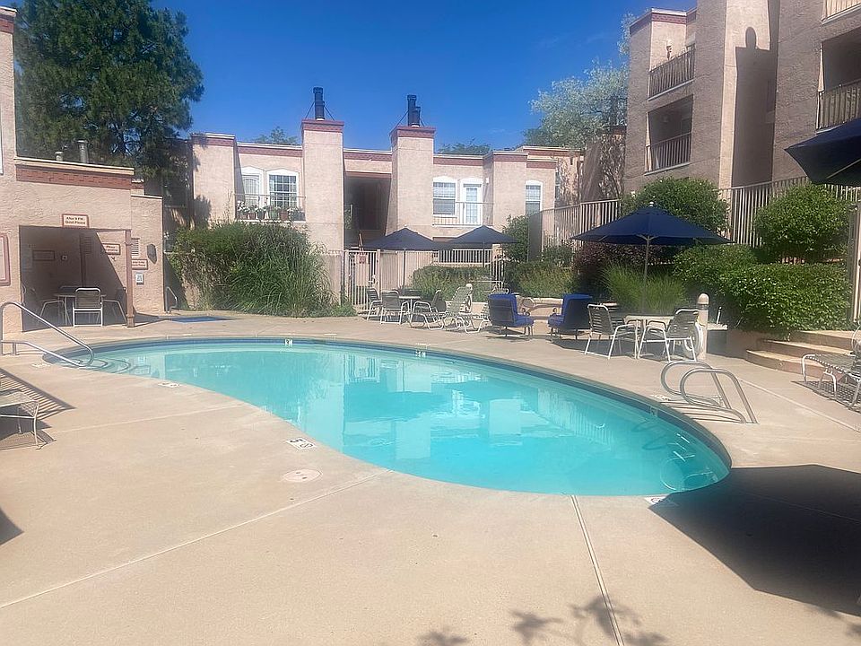 Pool and hot tub
