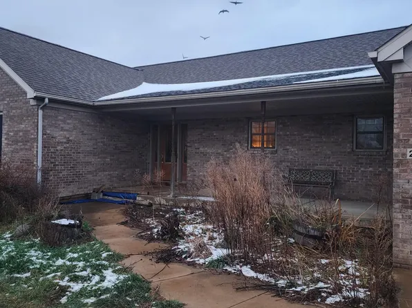 22624 24 Mile Rd, Olivet, MI 49076