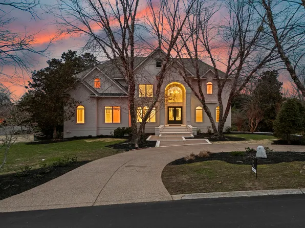 833 Highgrove Cir, Franklin, TN 37069